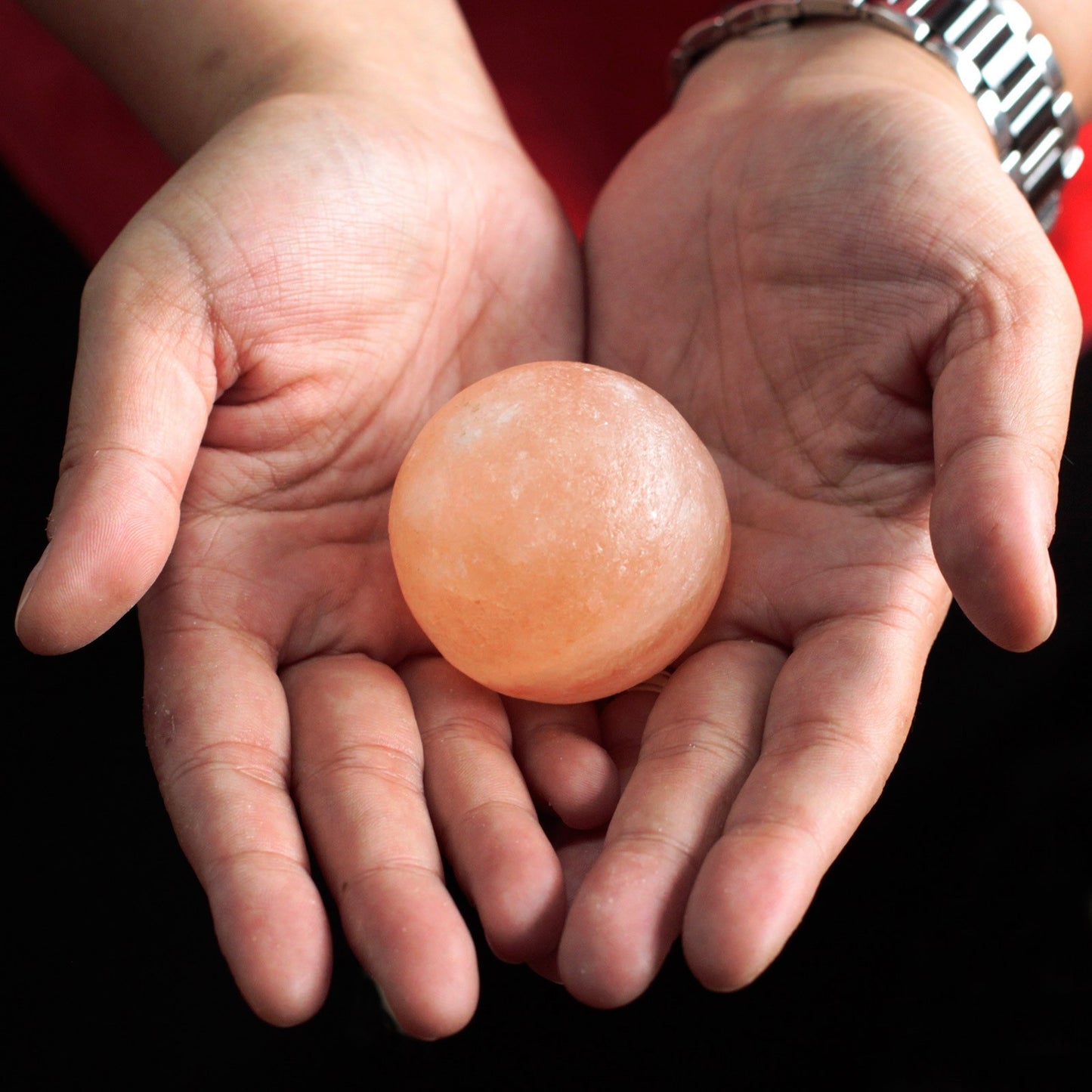 Piedra desodorante en forma de bola