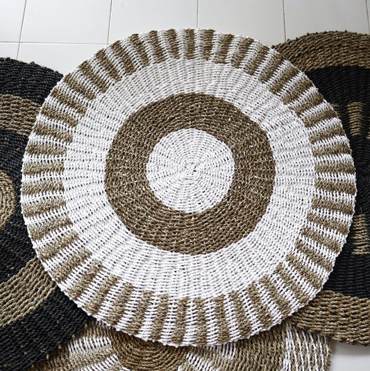 Round Seagrass White & Tan - Sun - 1m