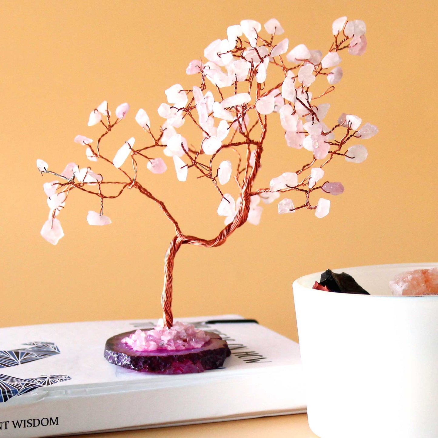 Árbol de piedras preciosas Lrg - Cuarzo rosa sobre base de ágata rosa (100 piedras)