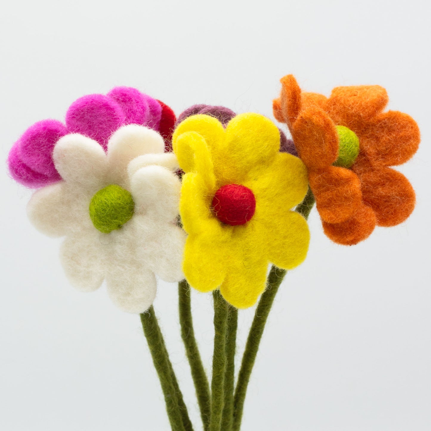 Felt Flowers - Daisy (assorted colours)